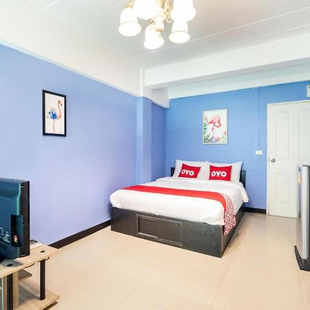 Super Oyo 427 Chill Apartment Бангкок Экстерьер фото