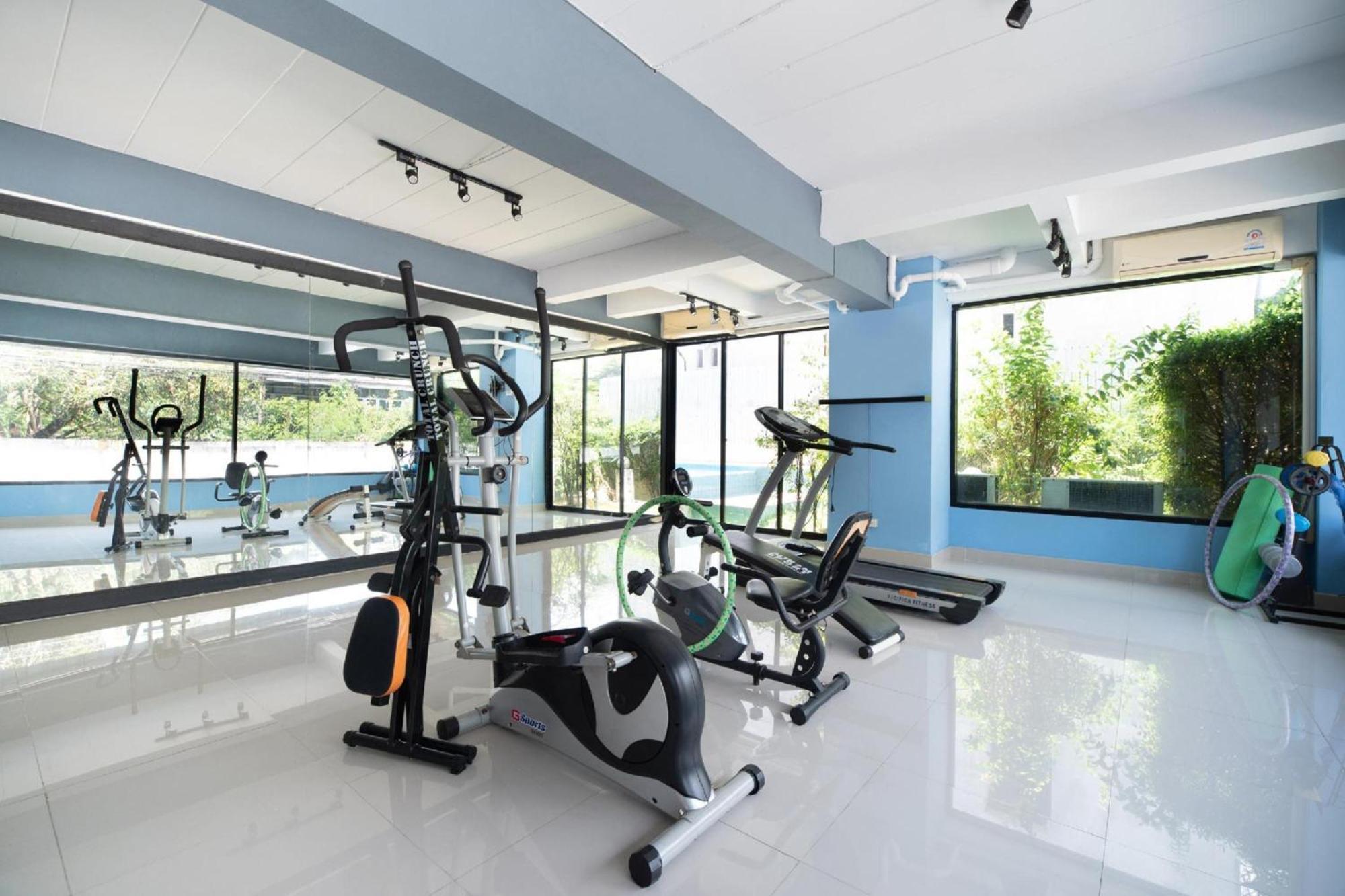 Super Oyo 427 Chill Apartment Бангкок Экстерьер фото