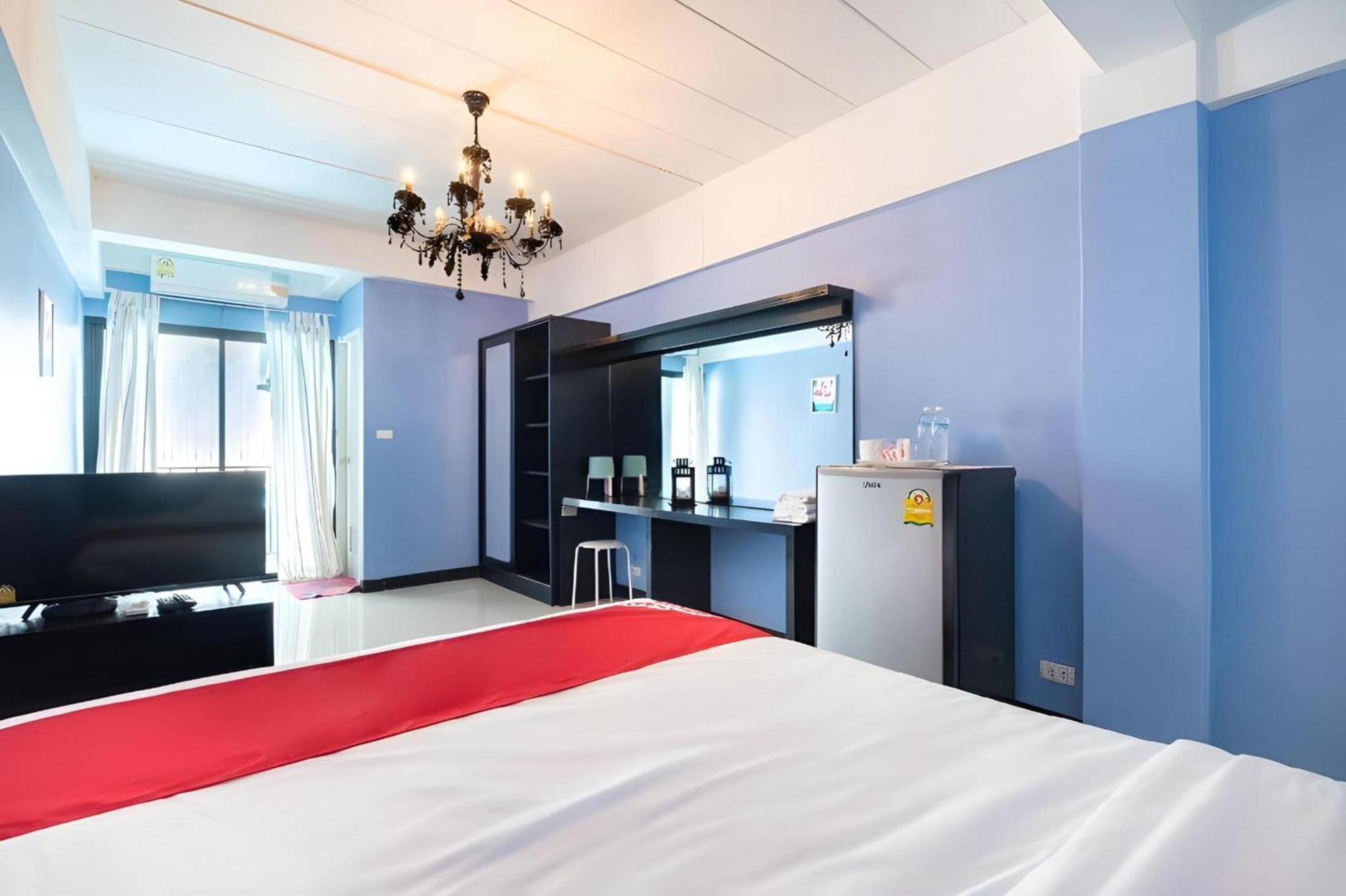 Super Oyo 427 Chill Apartment Бангкок Экстерьер фото