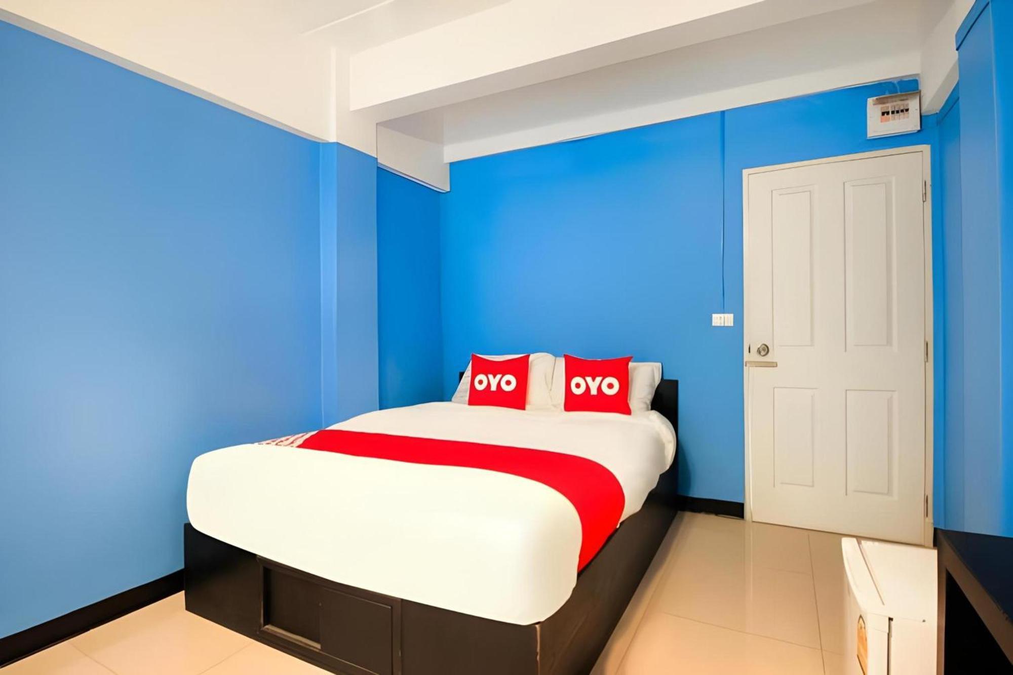 Super Oyo 427 Chill Apartment Бангкок Экстерьер фото